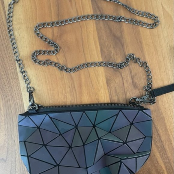 Reflective Bag - Picture 2 of 3